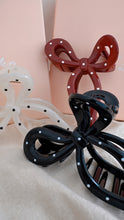 Load image into Gallery viewer, POLKA BOW CLIP