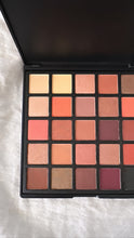 Load image into Gallery viewer, BONNY NEUTRAL EYESHADOW PALETTE