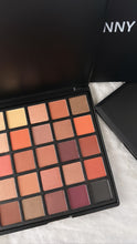Load image into Gallery viewer, BONNY NEUTRAL EYESHADOW PALETTE