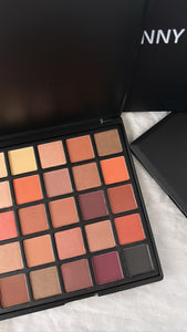 BONNY NEUTRAL EYESHADOW PALETTE
