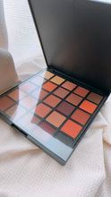 Load image into Gallery viewer, BONNY NEUTRAL EYESHADOW PALETTE