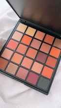 Load image into Gallery viewer, BONNY NEUTRAL EYESHADOW PALETTE